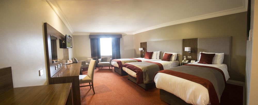 Canal Court Нюри Екстериор снимка